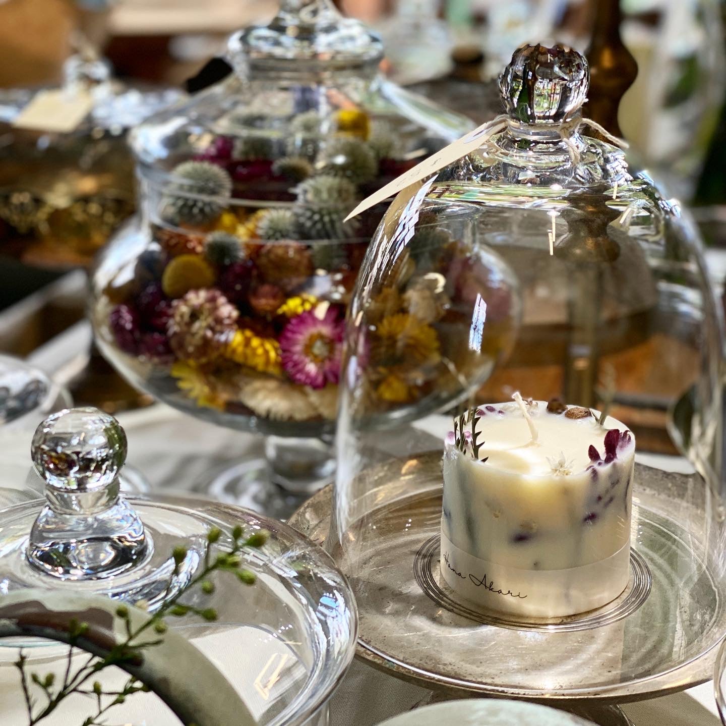 Custom / botanical candle range