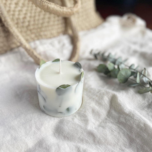 Eucalyptus / botanical candle range